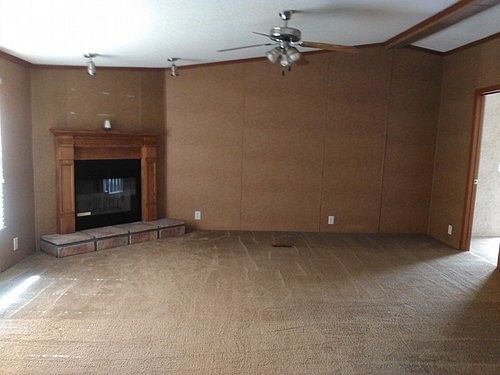 3rd image of 118 Johanne Ln