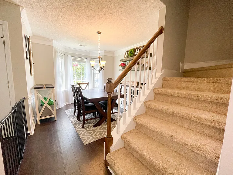 104 Cedar Field Ln — Photo 27