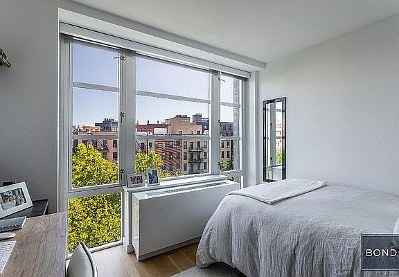 3rd image of 331 E Houston St APT 6G