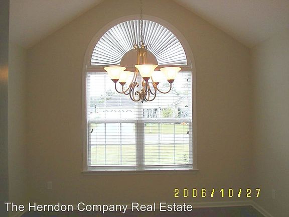 4th image of 2471 Muscogee Dr