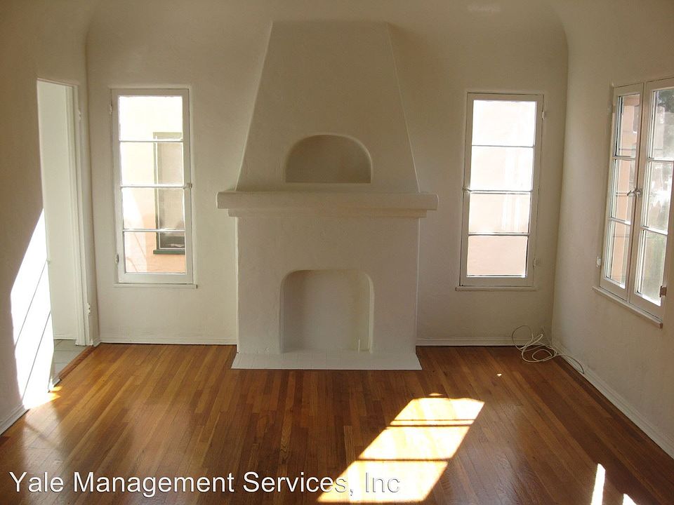 2nd image of 366 N Gardner St