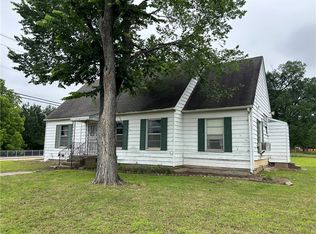 1217 E 27th St, Bryan, TX 77803