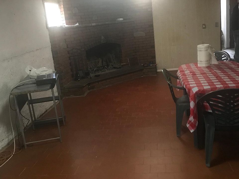 1st image of 26 1st St APT 1