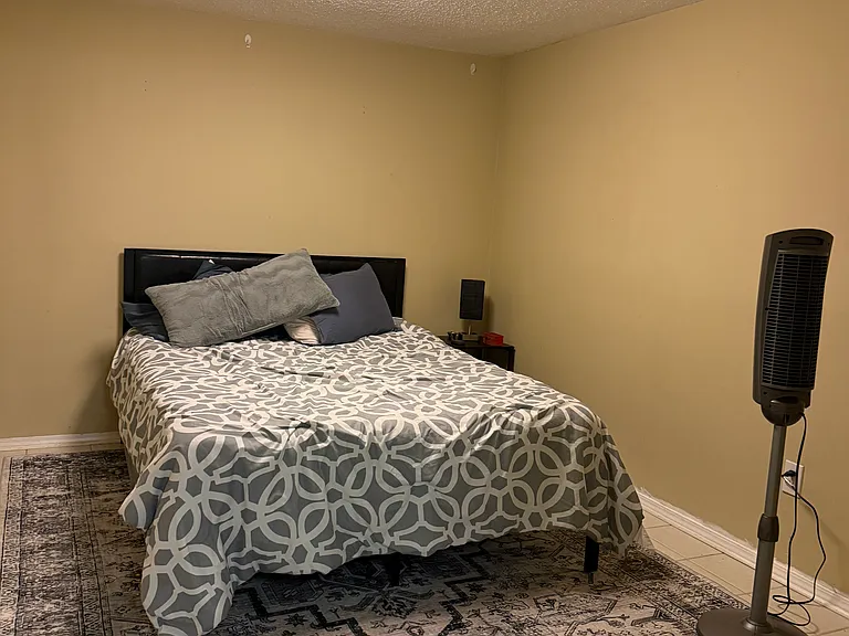 320 Riverbirch Ln #ROOM FOR RENT — Photo 9