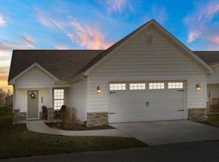 717 W Hamilton Rd, Fort Wayne, IN 46819