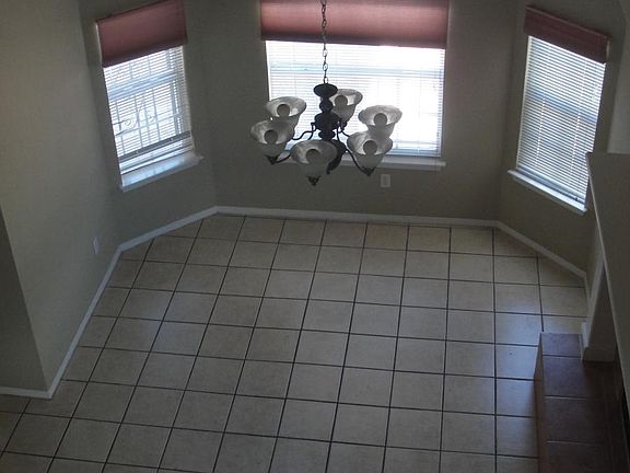 2nd image of 4352 Loma Del Norte Dr