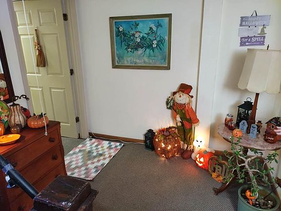 5th image of 2023 Murray Ave #7