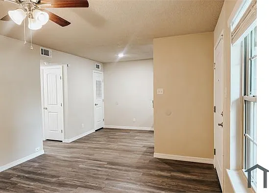 1 bed, 527 sqft, $782 — Photo 3