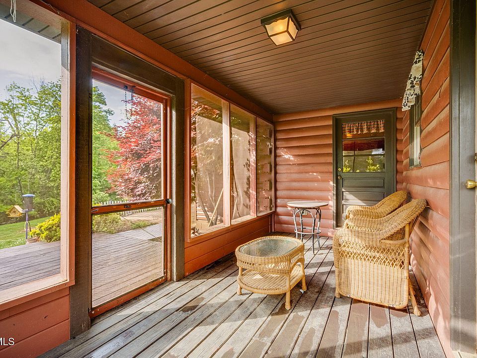 21st image of 147 Britton Ln