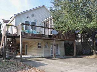 2018 Hampton St, Kill Devil Hills, NC 27948