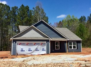 102 Clydesdale Ln, Liberty, SC 29657