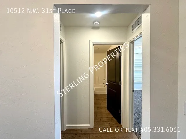 10512 NW 31st Pl — Photo 5