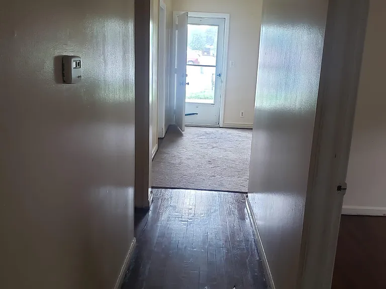 5351 Hipp St — Photo 14