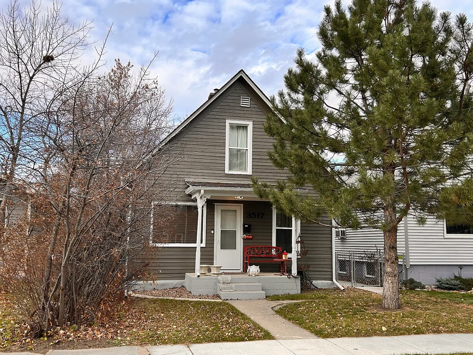 3 bed, 1254 sqft, $1,600 — Photo 2