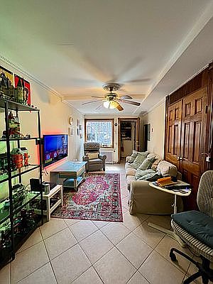 4th image of 565 Prospect Ave #1-2