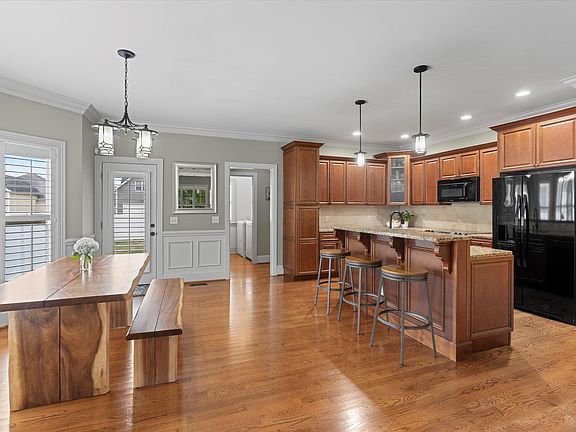 5th image of 3628 Hearthstone Cir