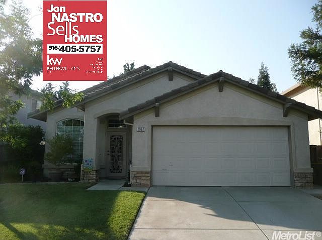 One Story in Lakeside