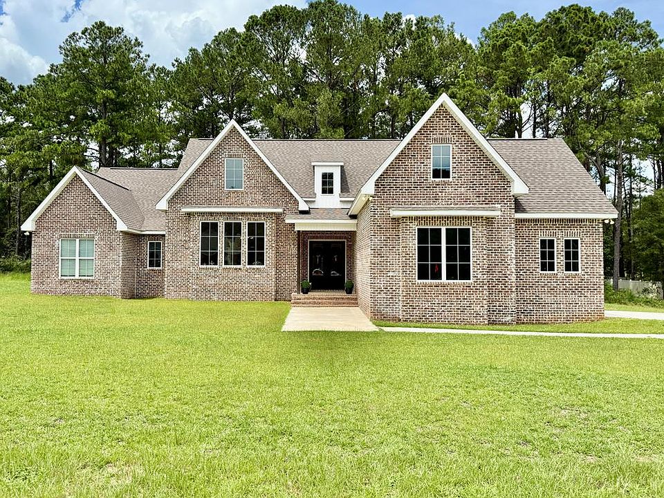 1st image of 211 Riverchase Dr