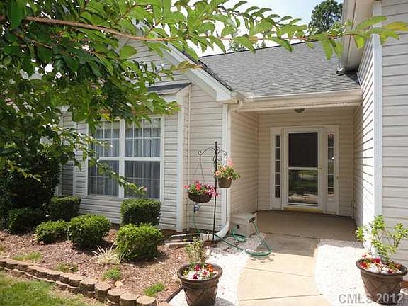 2nd image of 1485 Deer Forest Dr