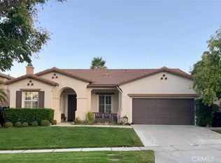 3981 Holly Springs Dr, Corona, CA 92881