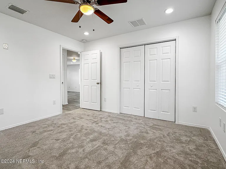 2220 Flesher Ave — Photo 15