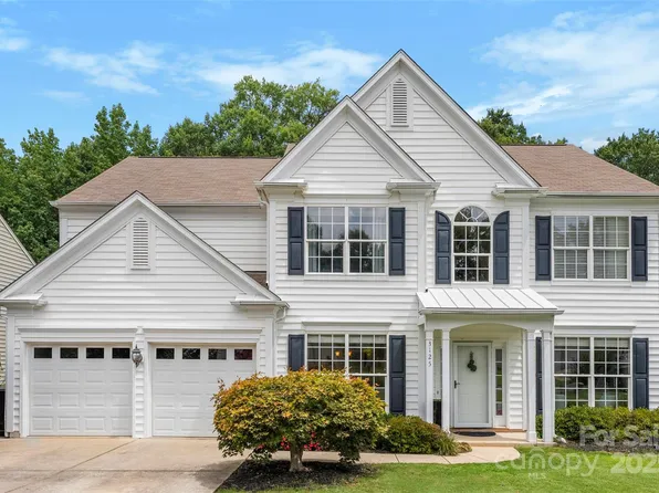 3125 Arborhill Rd, Charlotte, NC 28270