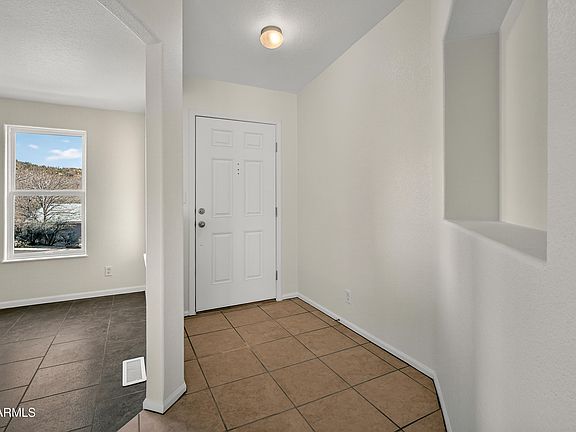 3rd image of 10830 E OAK CREEK Trail