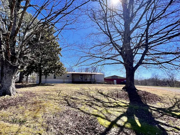 225 Carter Rd, Pulaski, TN 38478