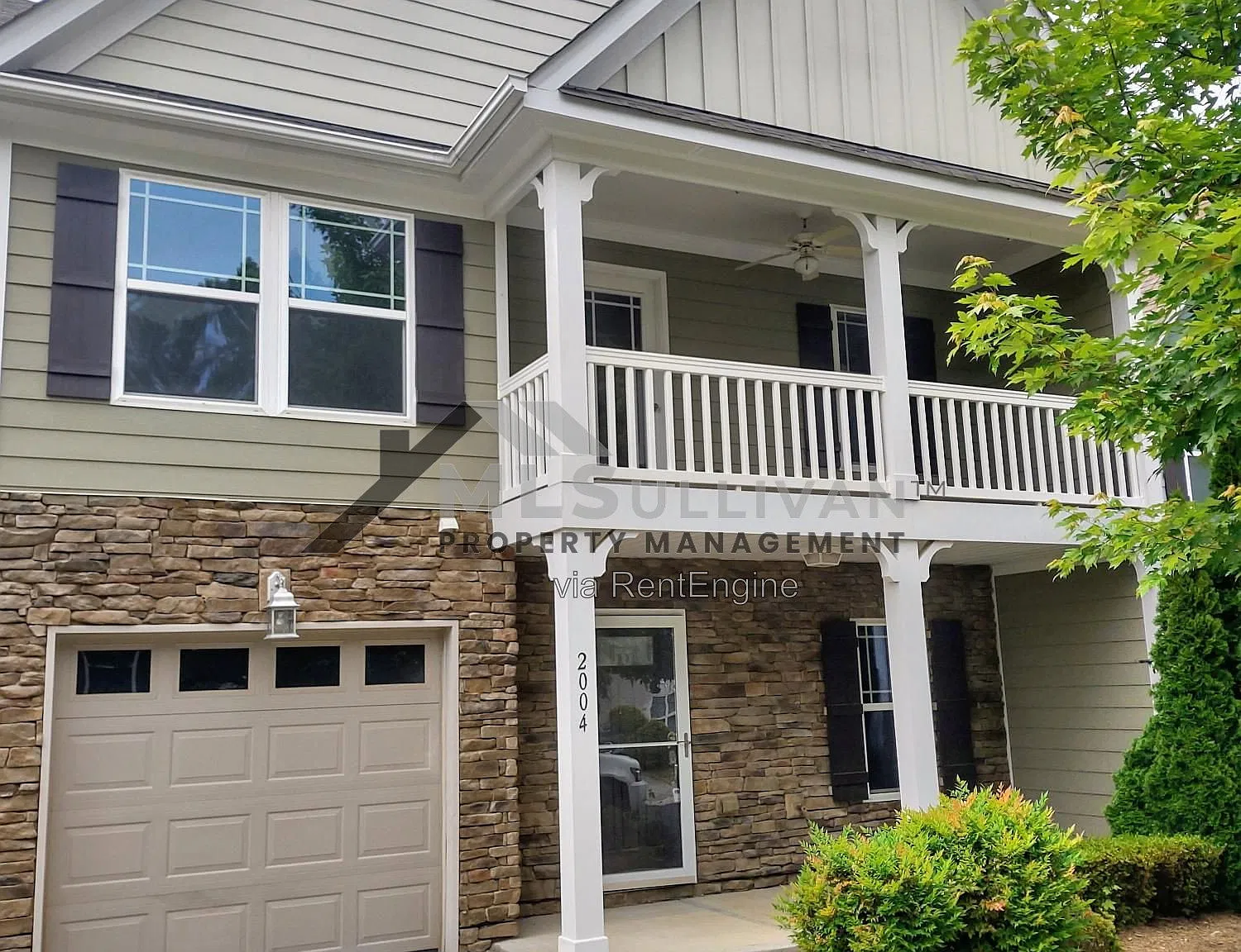 3 bed, 2.5 bath, 2010 sqft, $2,250 — Photo 1
