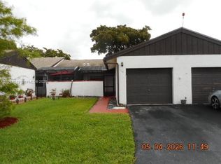 6388 Pinehurst Cir E #C30, Fort Lauderdale, FL 33321