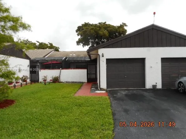 6388 Pinehurst Cir E #C30, Tamarac, FL 33321