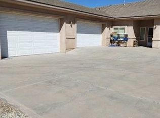 4265 Snow Line Dr, Phelan, CA 92371