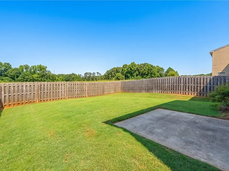 4920 Breezewood Cir — Photo 27