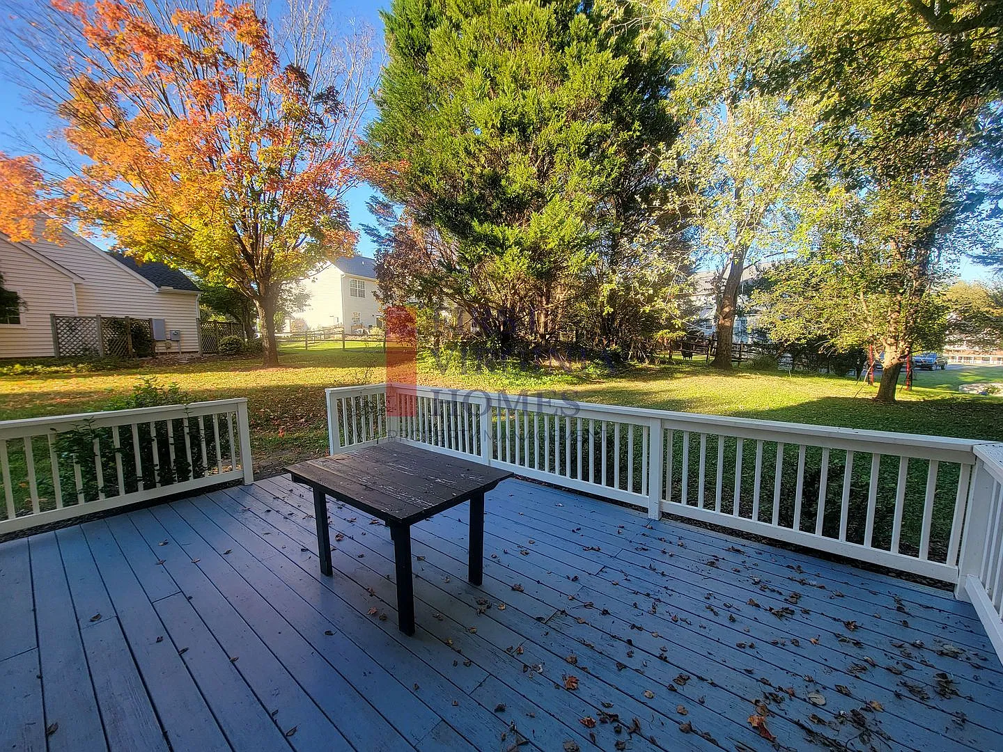 Charming Move-In Ready Home in Lake Reynovia — Photo 3