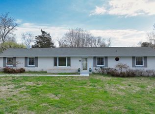 315 Indian Lake Rd, Hendersonville, TN 37075