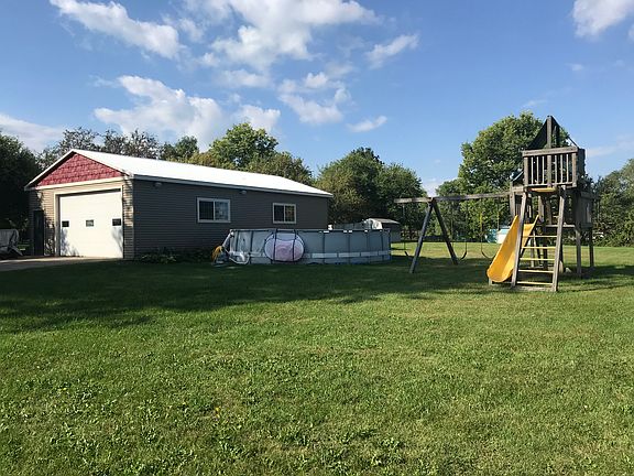 26x44 heated building.