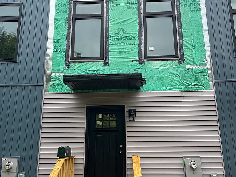538 Lake Ave — Photo 2