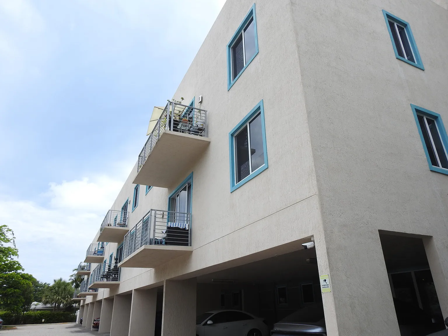 2 bed, 2.0 bath, 1351 sqft, $2,650 — Photo 1