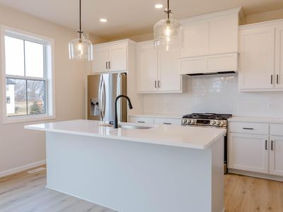 6404 Red Cedar Dr, Chaska, MN, 55318
