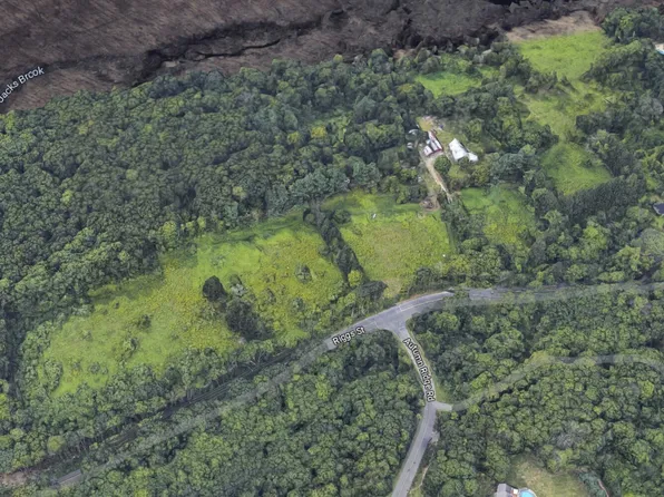 147 Riggs Street, Oxford, CT 06478