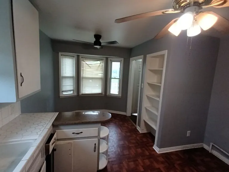 15604 Coram St — Photo 10