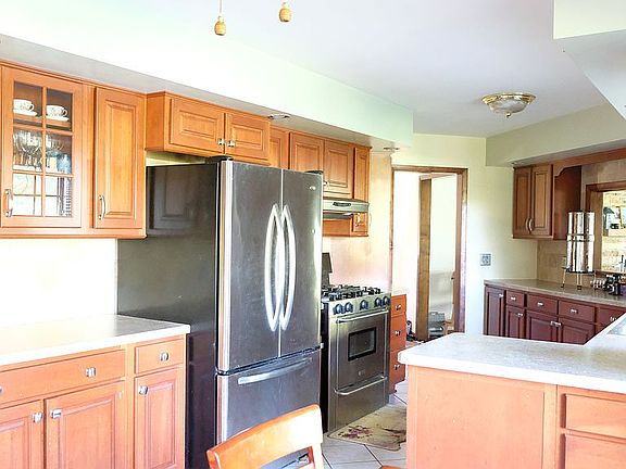 5th image of 7598 Bel Mar Dr