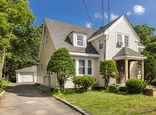 8 Western Ave, Lynn, MA 01904