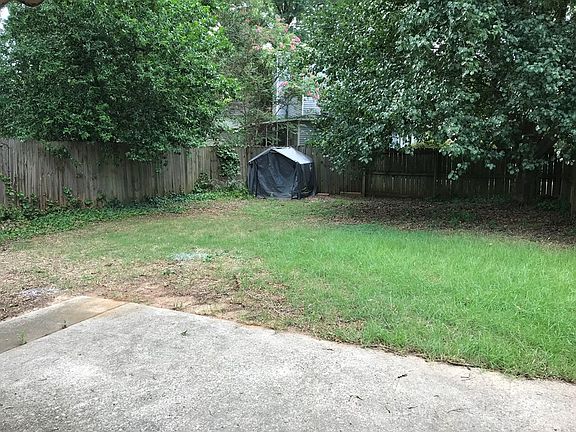 5th image of 2451 Riverlook Dr