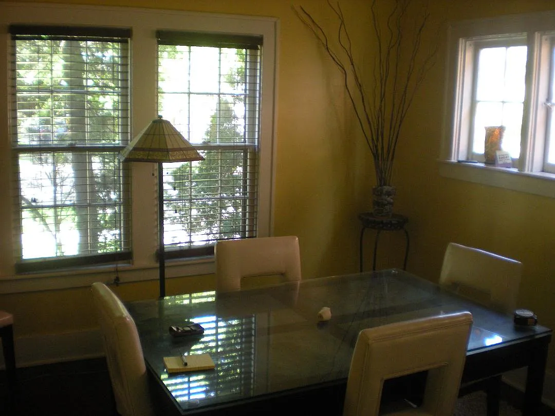 618 Ethel Ave SE — Photo 4