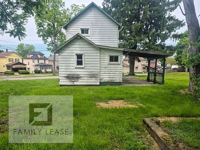 806 Morton St — Photo 44