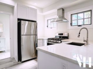 1182 W Adams Blvd, Los Angeles, CA 90007