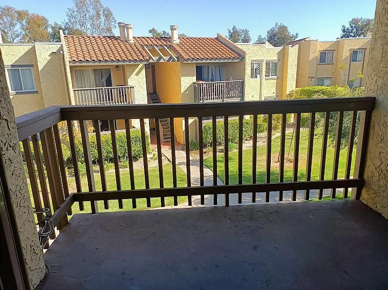 2950 Alta View Dr — Photo 6