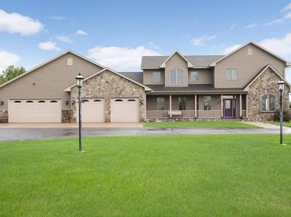 20379 Ann River Dr, Mora, MN 55051