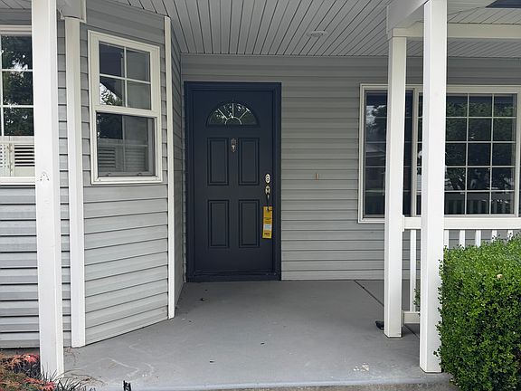 3rd image of 2075 N Springland Pl